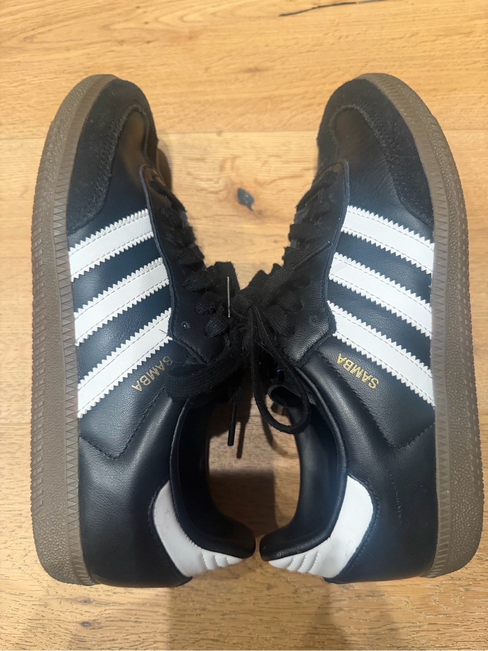 adidas sambas Sneakers with White Stripes - Picture 3 of 6